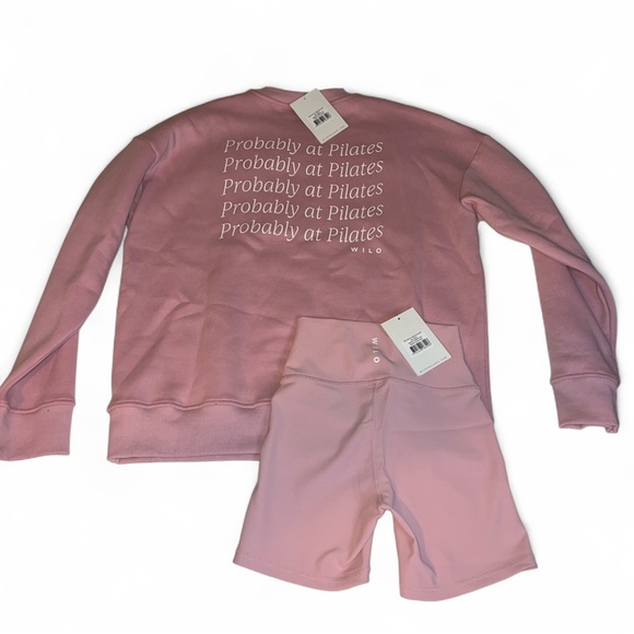 NWT! Wilo The Label Women's Pink Sweatshirt & Shorts SET size XS - Picture 3 of 8